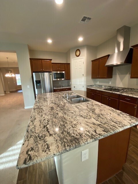 Building Photo - 10245 W Pinnacle Vista Dr