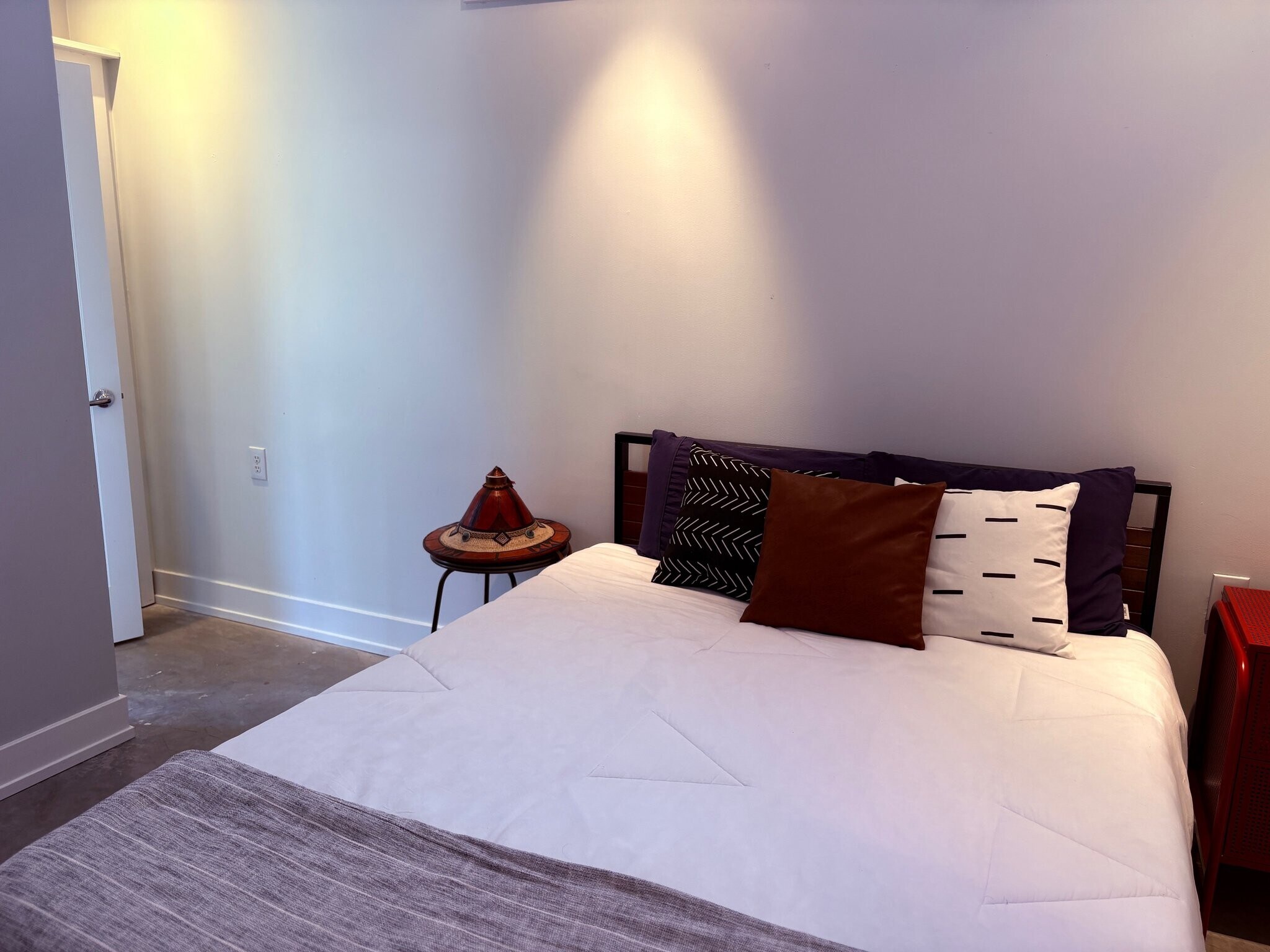 Building Photo - 1833 5th St NW