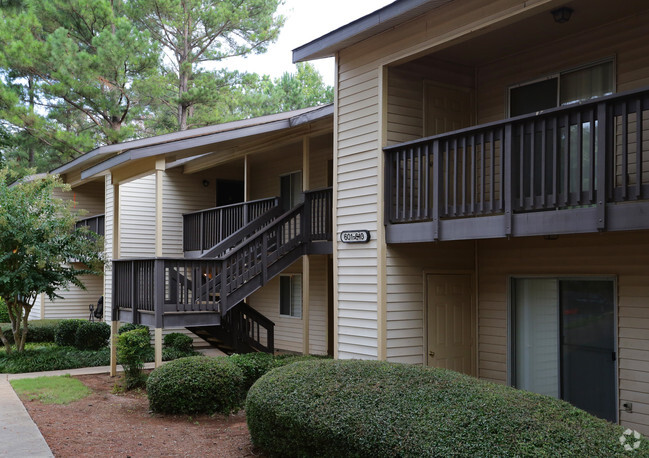 Building Photo - Cameron Crossing