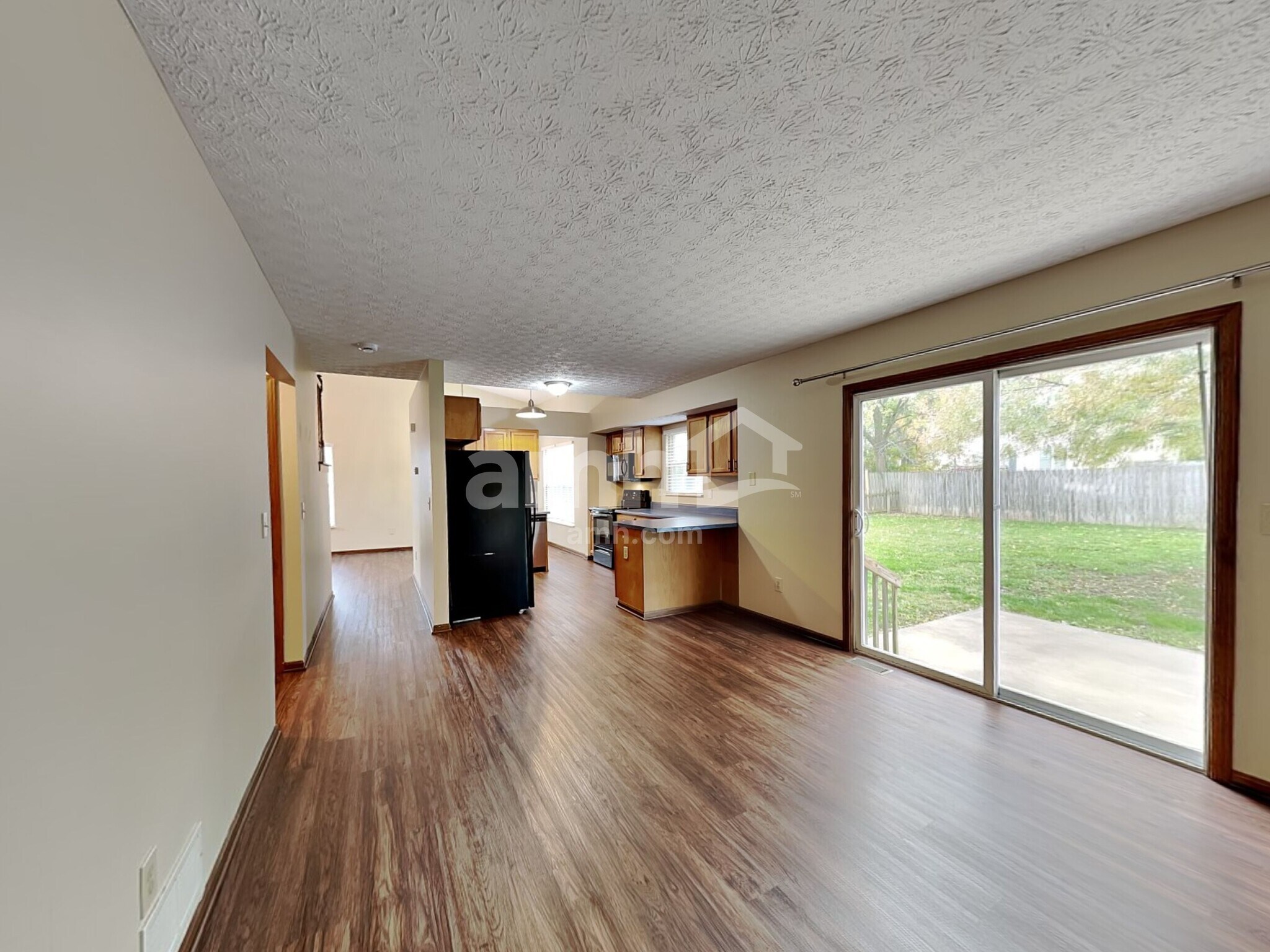 Building Photo - 2545 Willowgate Rd