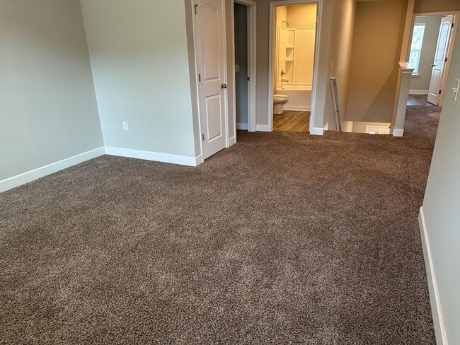 Building Photo - 35 Sweet Grass Ln