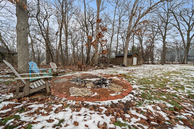 Building Photo - N1508 Wildwood Rd