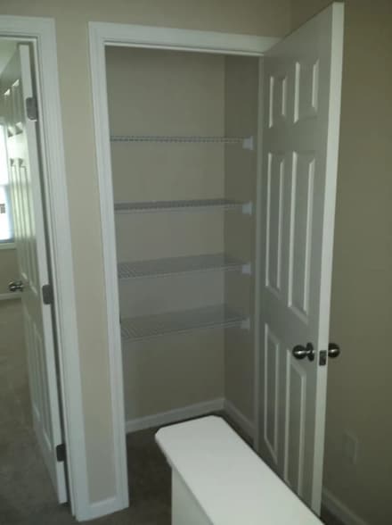 Building Photo - 1905 Serenade Cir