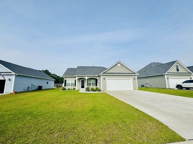Building Photo - 211 Copperwood Lp