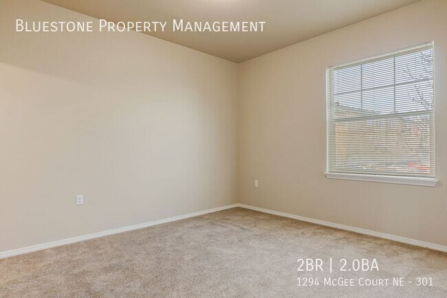 Building Photo - 1294 Mcgee Ct NE