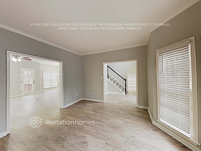 Building Photo - 3620 Broken Arrow Dr