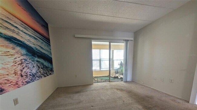 Building Photo - 11620 Park Blvd