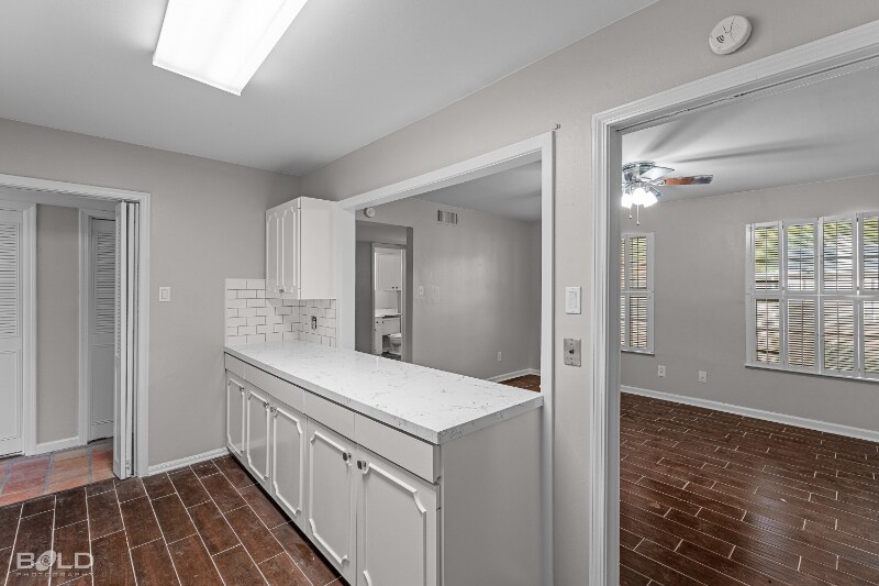 Building Photo - 3730 Fairfield Ave