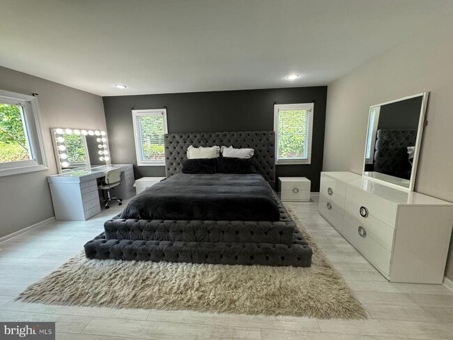 Building Photo - 3332 Philmont Ave