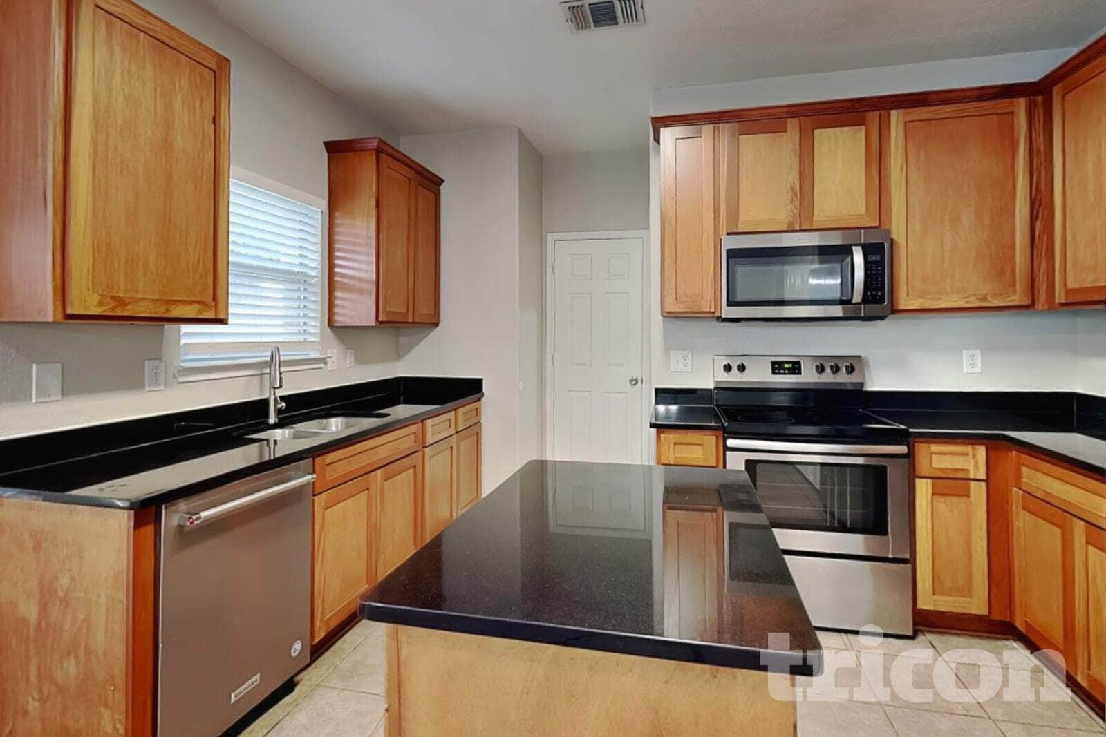Building Photo - 8210 Grissom Cir