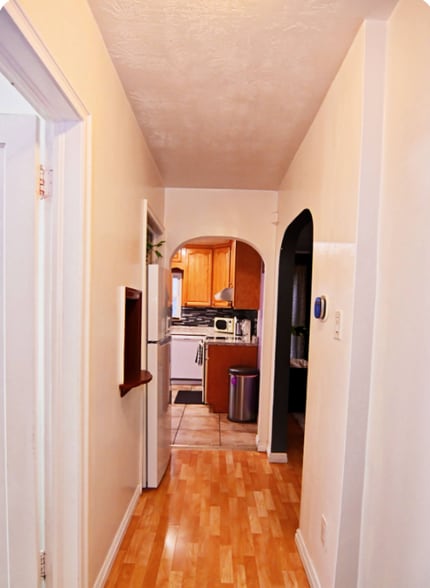 Building Photo - 470 Edith Ave S