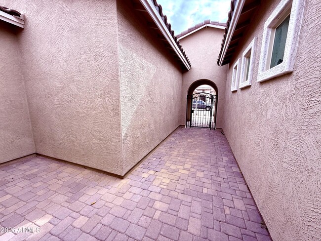 Building Photo - 22780 E Orion Way