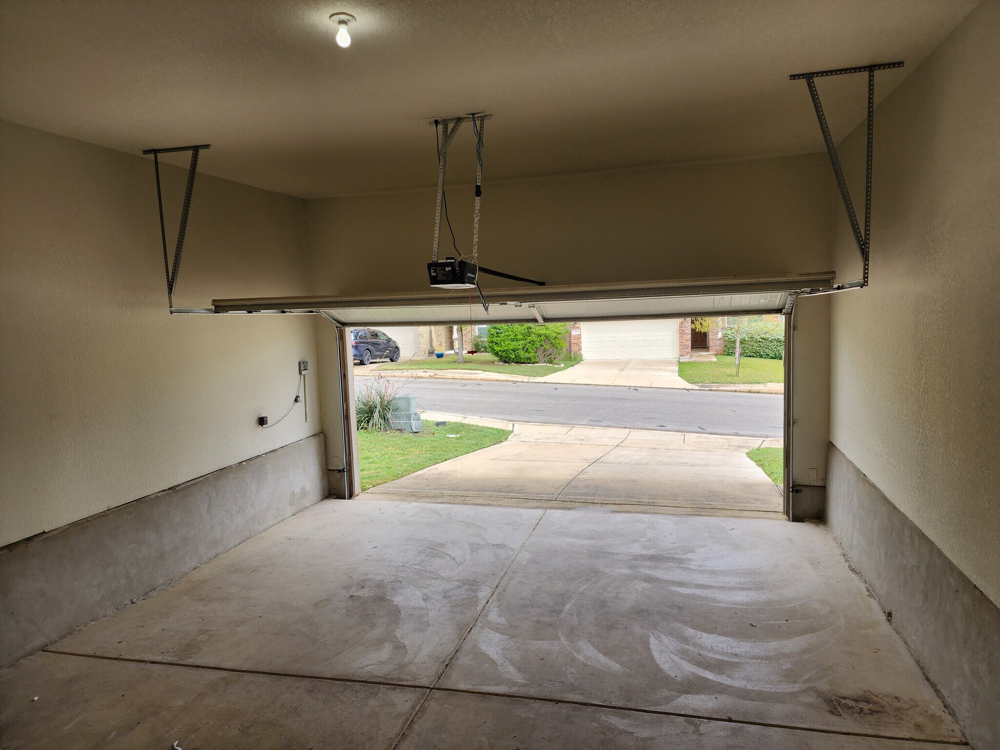 Building Photo - 27423 Paraiso Sands