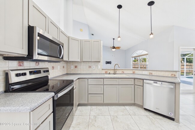 Building Photo - 1914 Jacques Dr