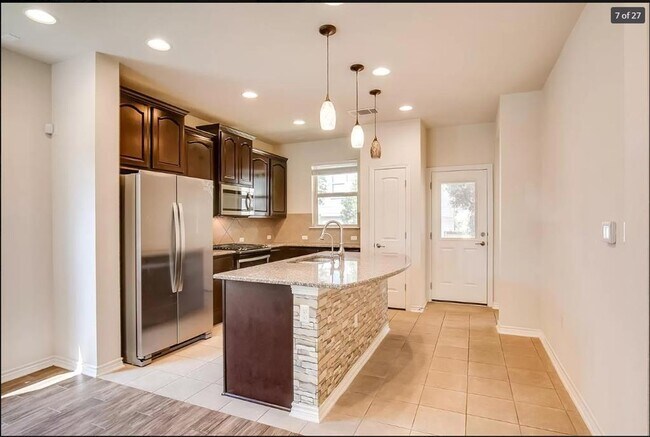 Building Photo - 14215 McCoy Lp