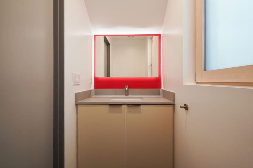 powder room - 12529 Wagner St