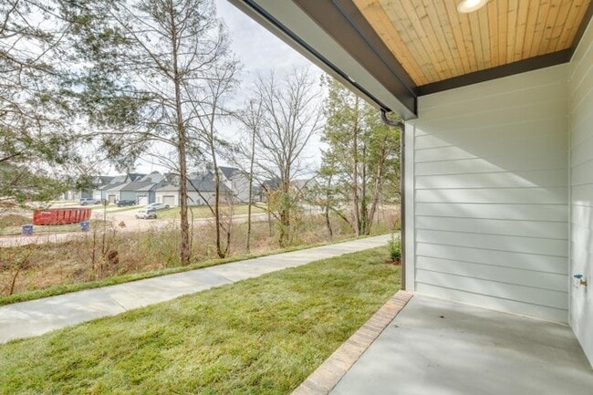 Building Photo - 9678 Dutton Ln