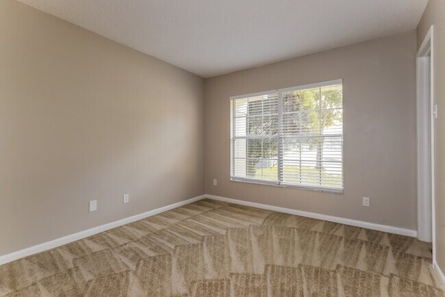 Building Photo - 1621 Coppersmith Ct