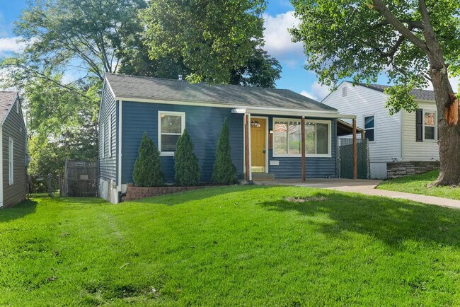 Building Photo - 6444 Wade Ave