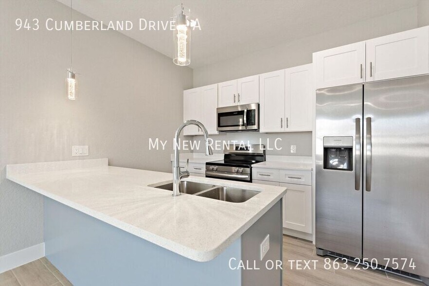 Building Photo - 943 Cumberland Dr