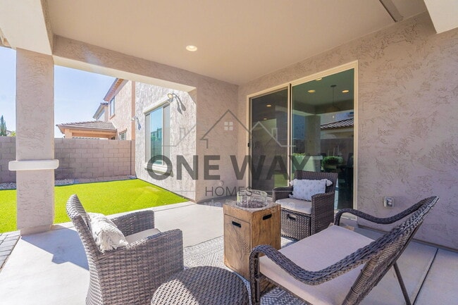 Building Photo - 5411 S Canyon Rim