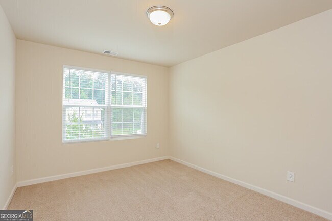 Building Photo - 130 Betty Ann Ln