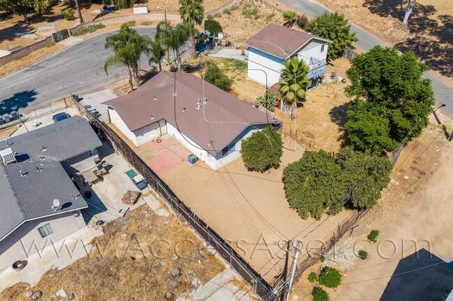Building Photo - 29650 Jernigan St