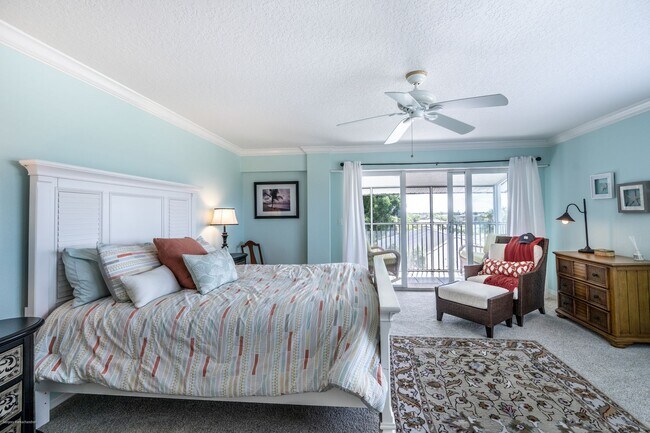 Building Photo - 1477 Park Beach Cir