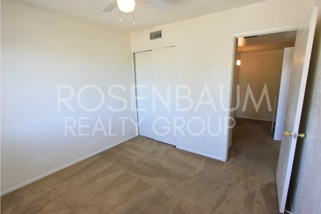 Building Photo - 4603 E Jones Ave