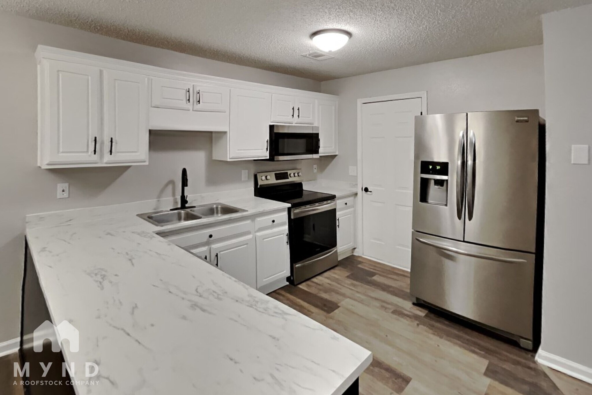 Building Photo - 6041 Creekerton Blvd