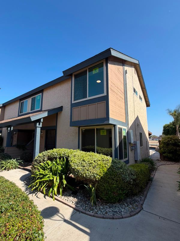 Building Photo - 2410 Tocayo Ave