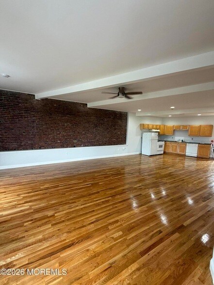 Building Photo - 625 Cookman Ave