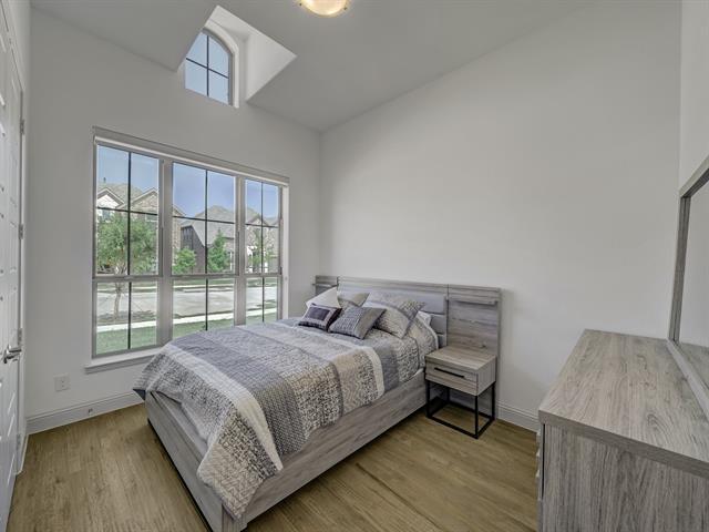 Building Photo - 741 Carlisle Dr