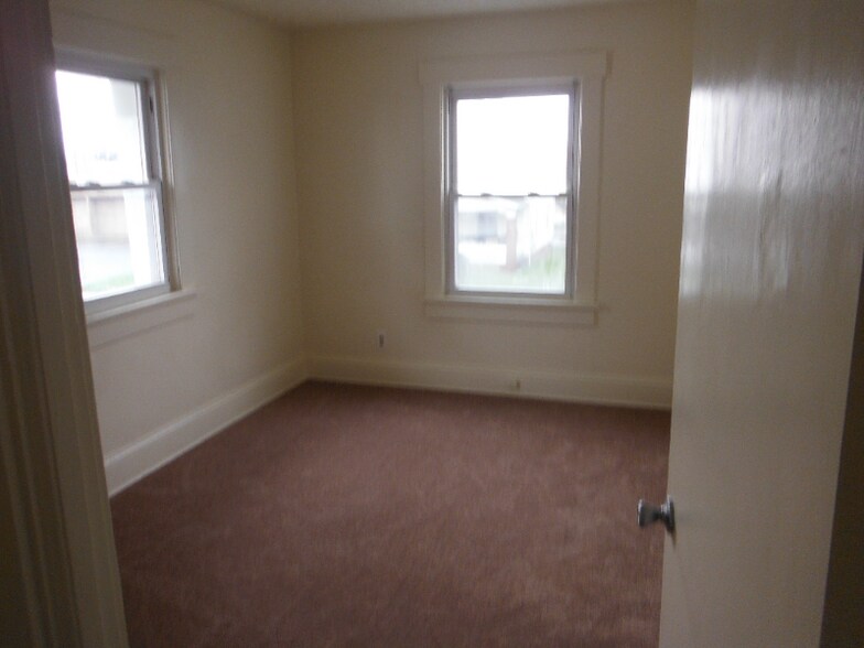 Building Photo - 1520 Frazer Ave NW