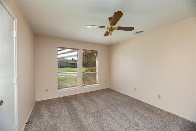 Building Photo - 2121 Stone Creek Dr