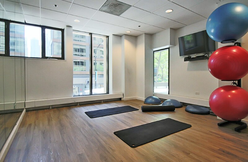 Building Photo - 413 E Ohio St