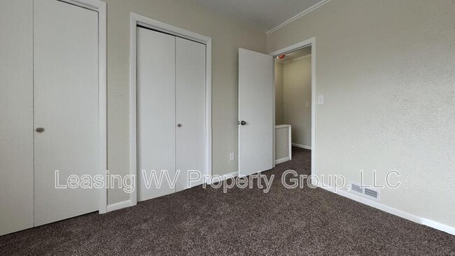 Building Photo - 139 Clayton Ave