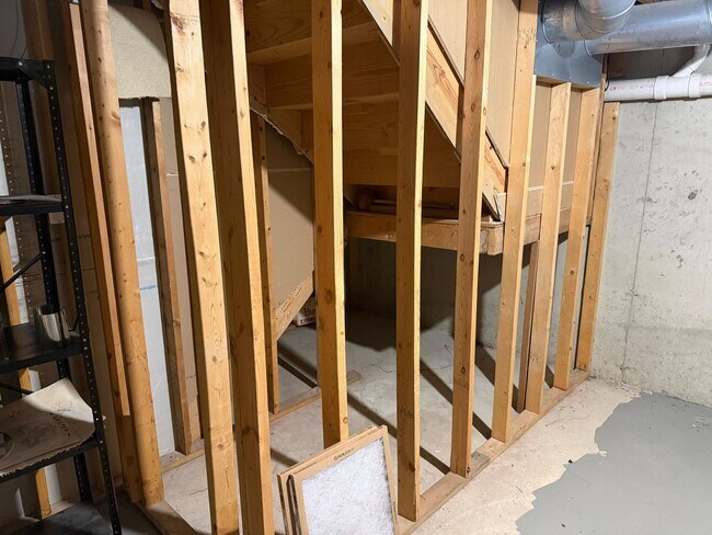 Building Photo - 229 Shea Dr