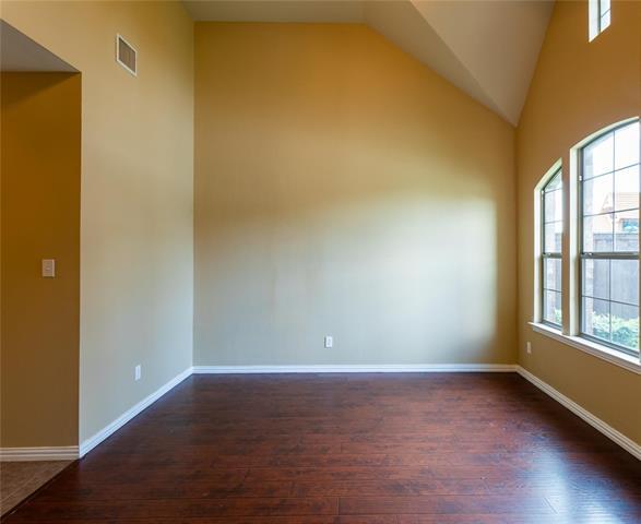 Building Photo - 808 Lake Forest Trl