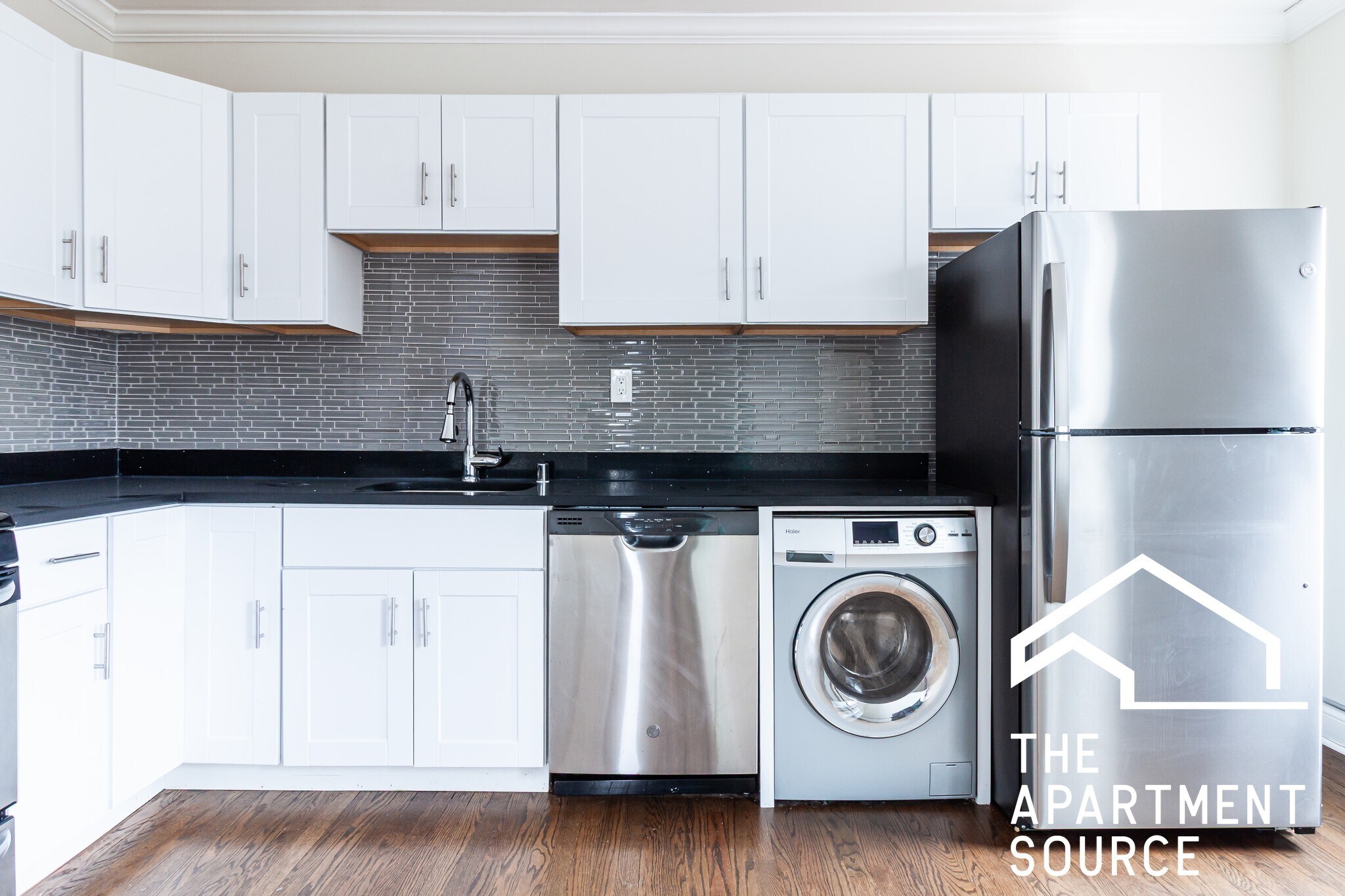 Building Photo - 2127 N Dayton St