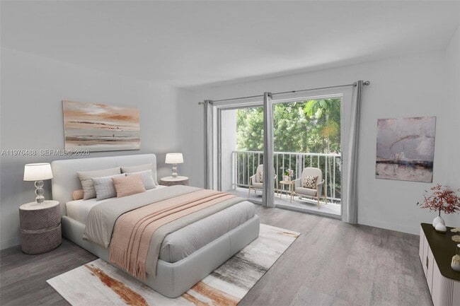 Building Photo - 555 NE 123rd St