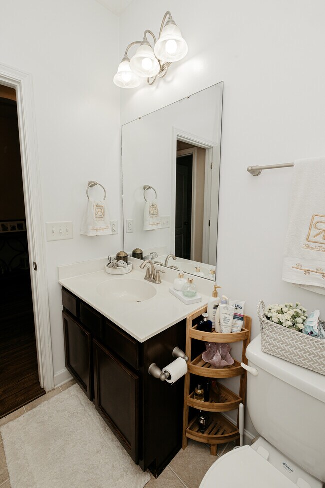 Building Photo - 3615 Haymont Ln
