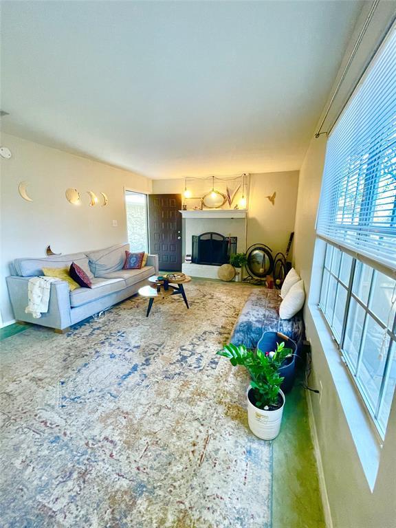 Building Photo - 7103 Woodhue Ct