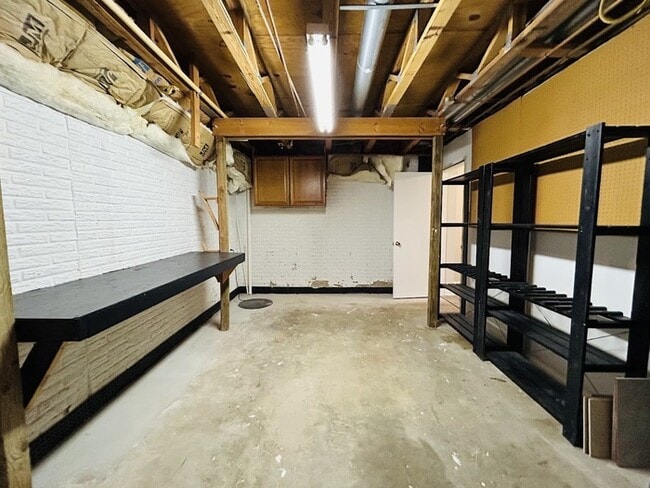 Building Photo - 3503 Aviary Way