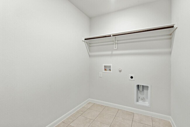 Building Photo - 3023 Dakota Trl