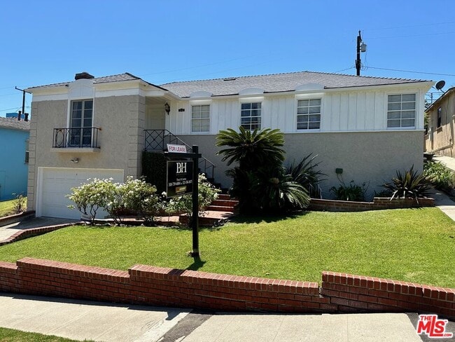 Primary Photo - 5039 Inadale Ave