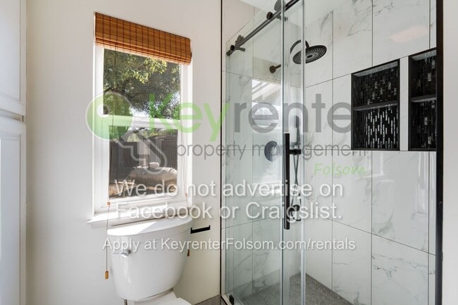 Building Photo - 3686 Heady Ct