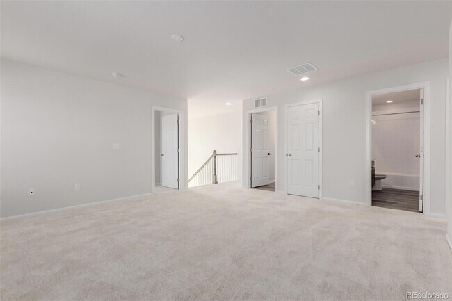 Building Photo - 3827 N Grand Baker Ct