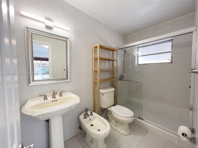 Building Photo - 6295 SW 33rd St