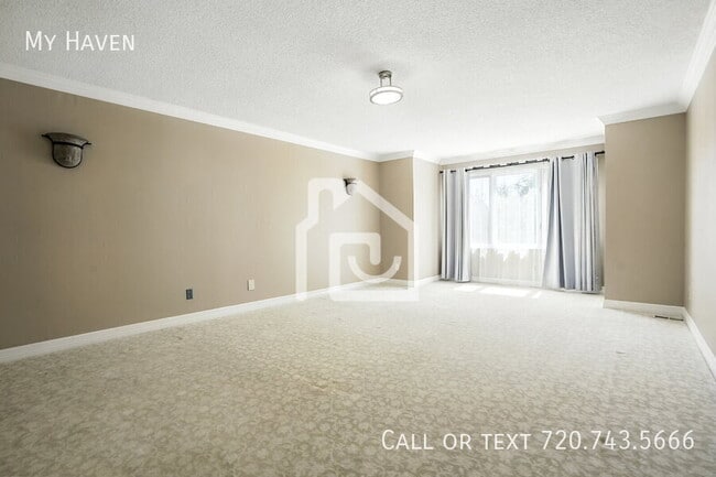 Building Photo - 16173 E Crestline Pl